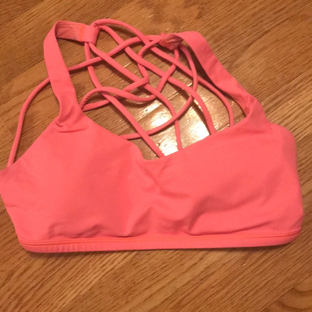 COPY - Lululemon Bra Top w/ Criss Cross Back